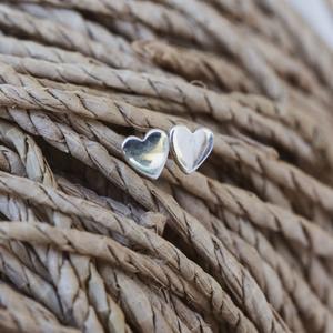 Sederhana Jewellery heart earrings
